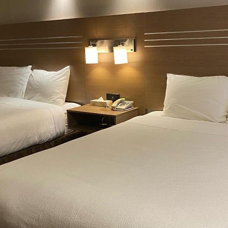 Chalet Continental Motel Valemount Luaran gambar